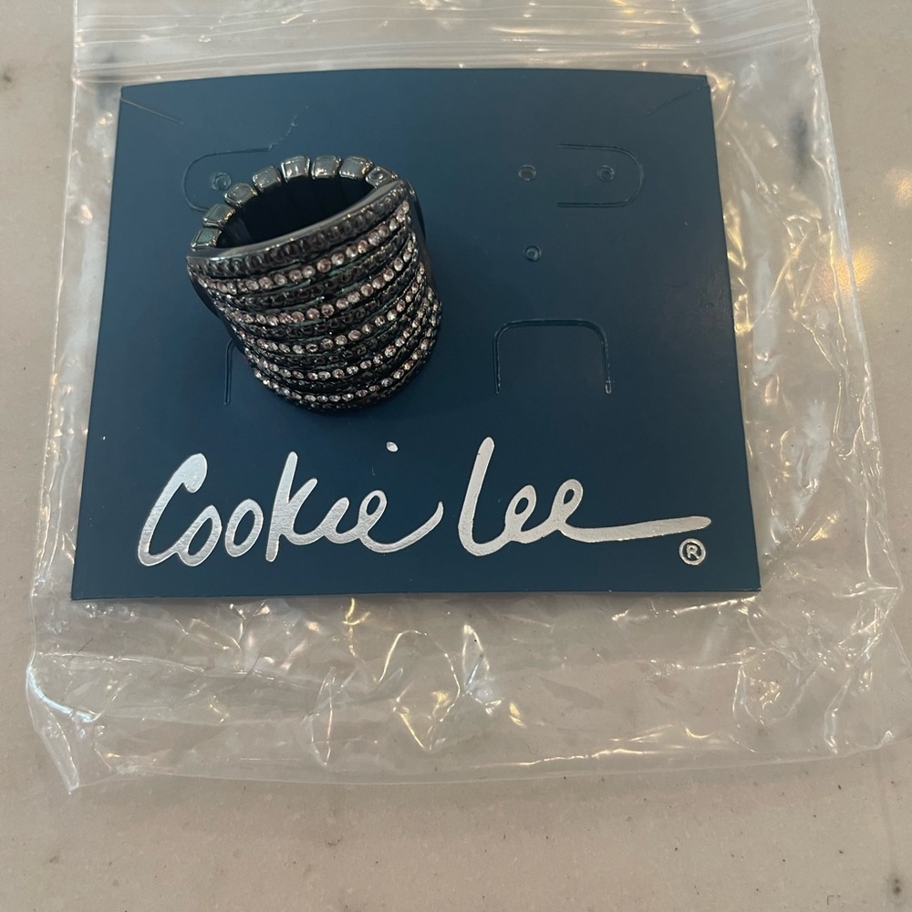 Cookie Lee Stretch Ring